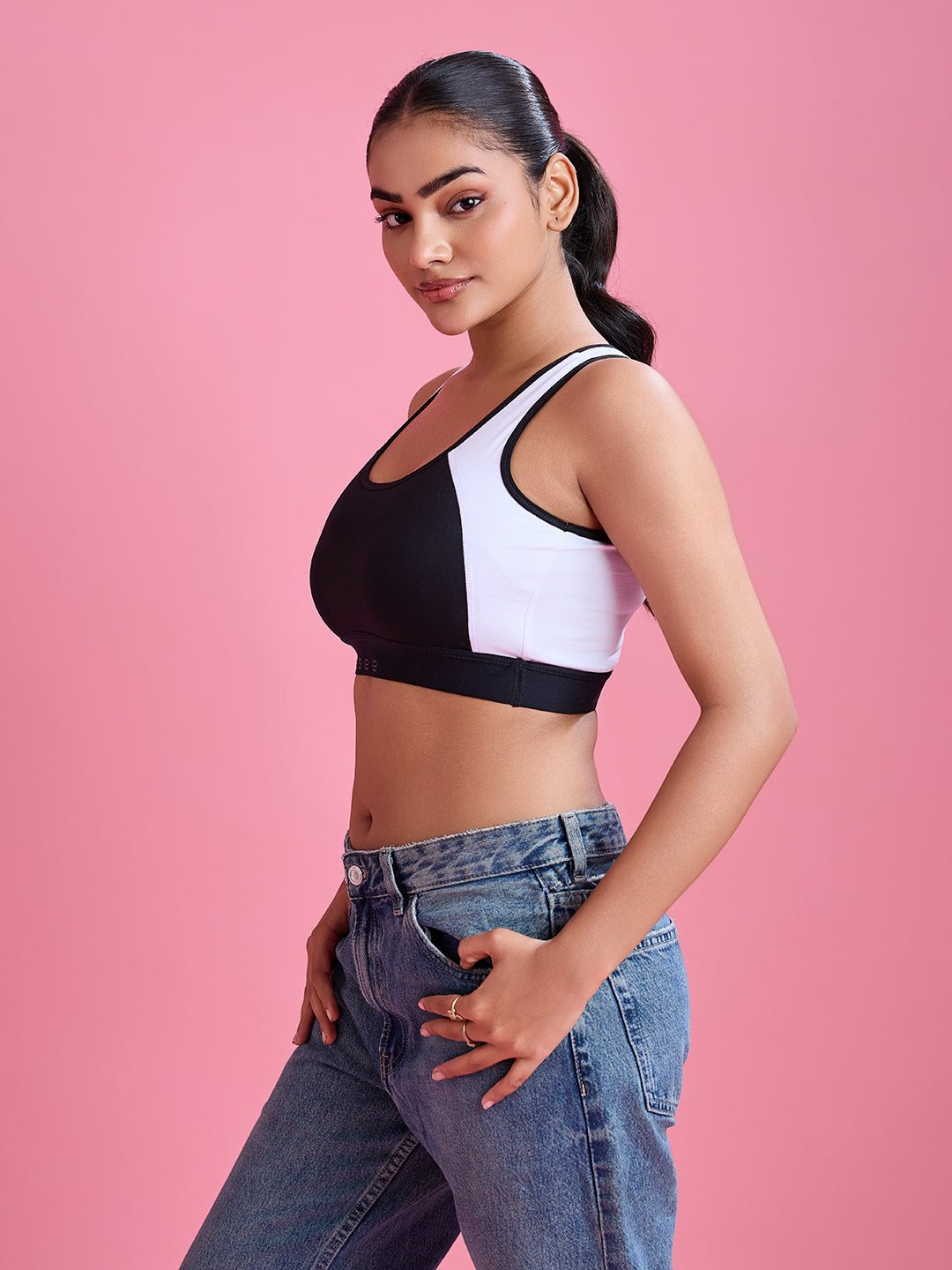 Ultra Smooth Daily Bra – White