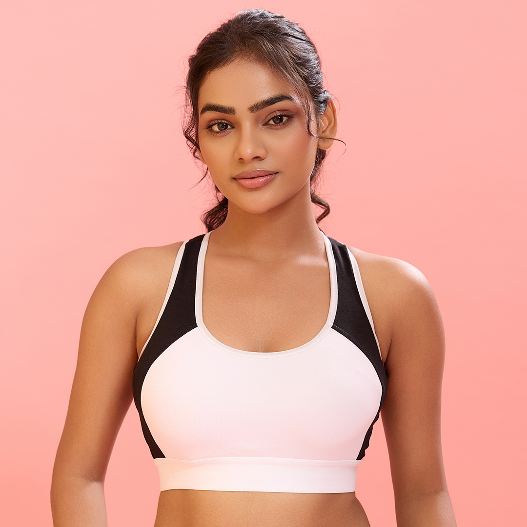 Ultra Smooth Daily Bra – Black