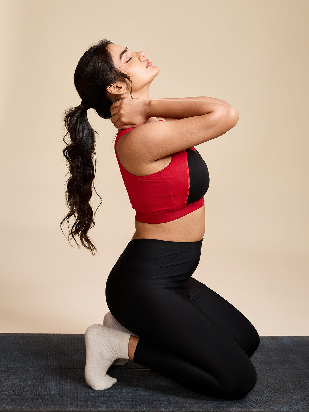Ultra Smooth Daily Bra – Red